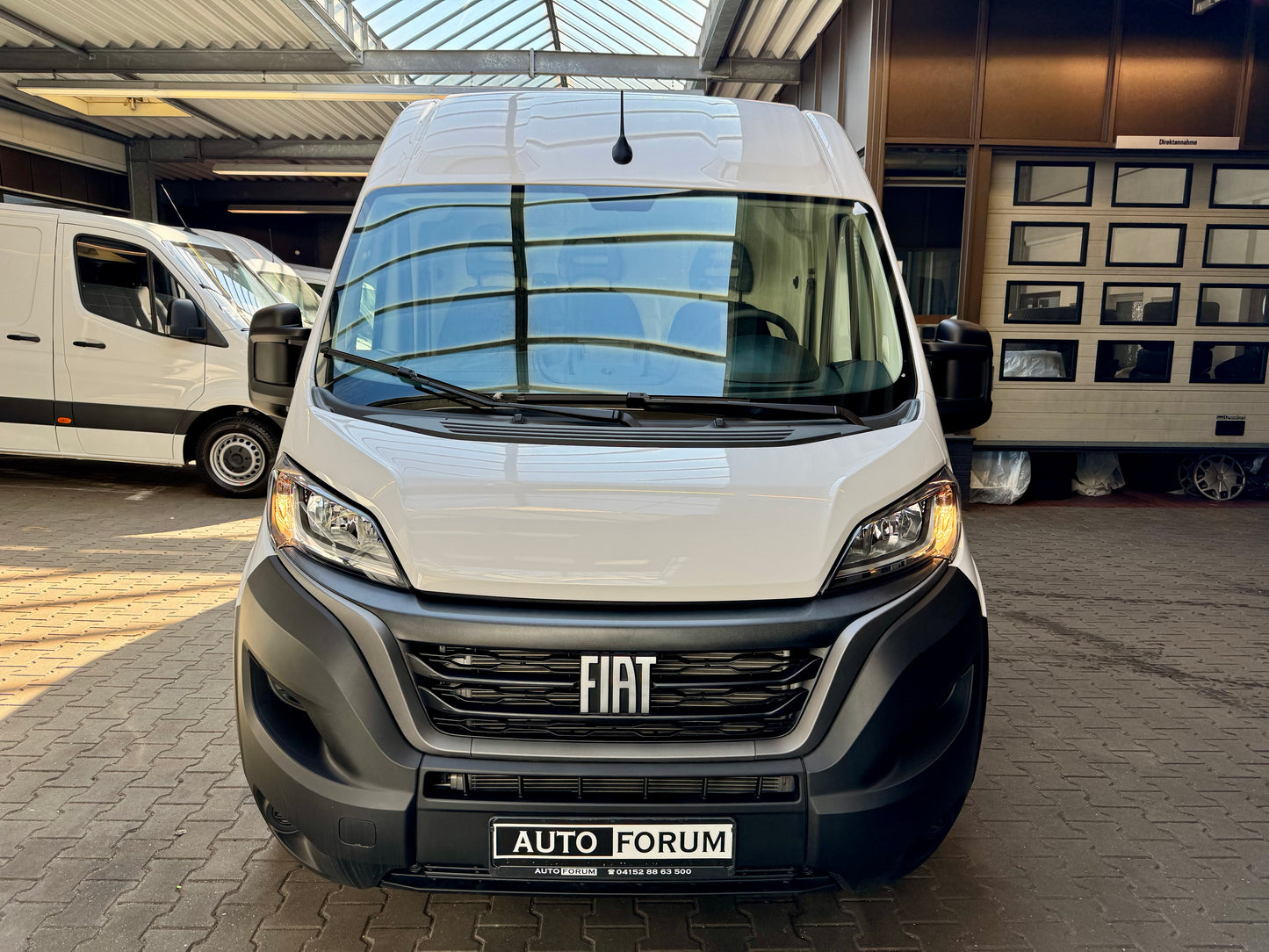 Fiat Ducato 2.2 D L2H2 KLIMAAUT CARPLAY PDC AHK 3STZ