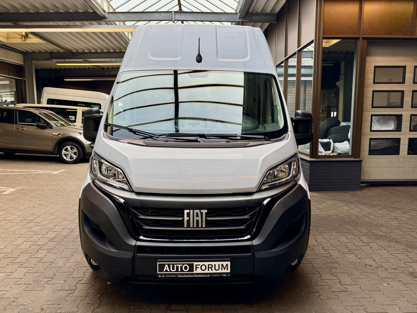 Fiat Ducato 2.2 D L5H3 MAXI AHK KLIMA CAM 3SITZE 3,5t