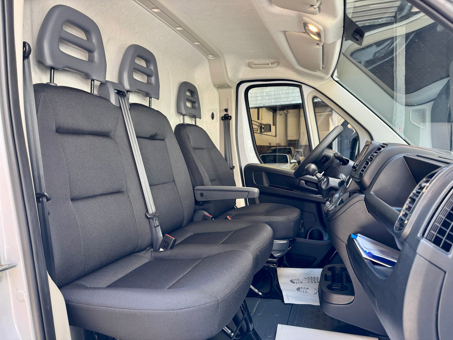 Fiat Ducato 2.2 D L2H2 KLIMAAUT CARPLAY PDC AHK 3STZ