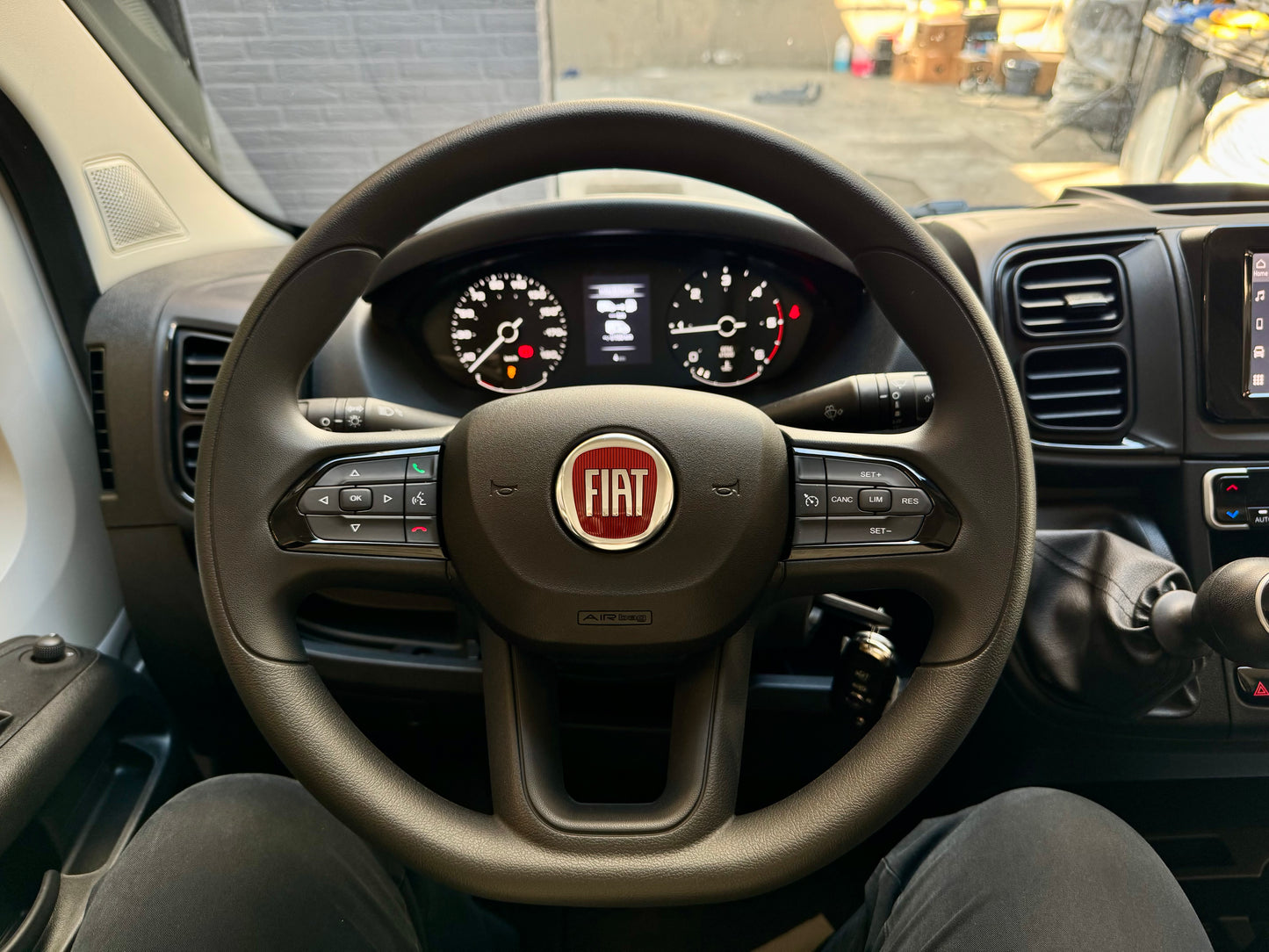 Fiat Ducato 2.2 D L2H2 KLIMAAUT CARPLAY PDC AHK 3STZ