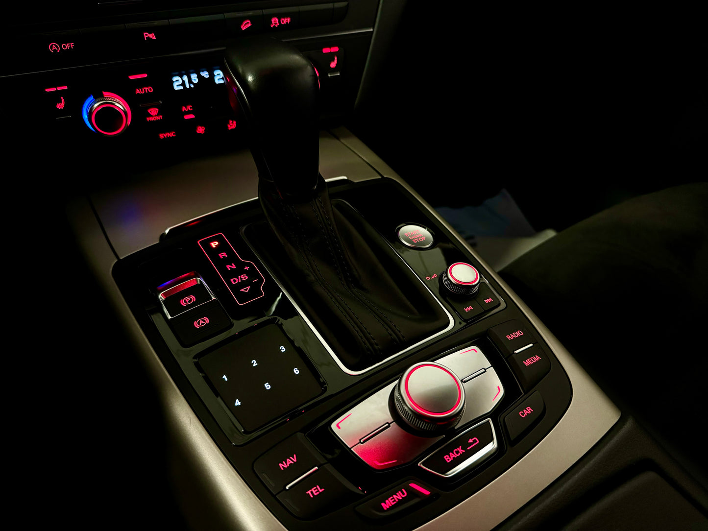 A6 Allroad 3.0 TDI NARDOGRAU LEDER AHK CAM PDC
