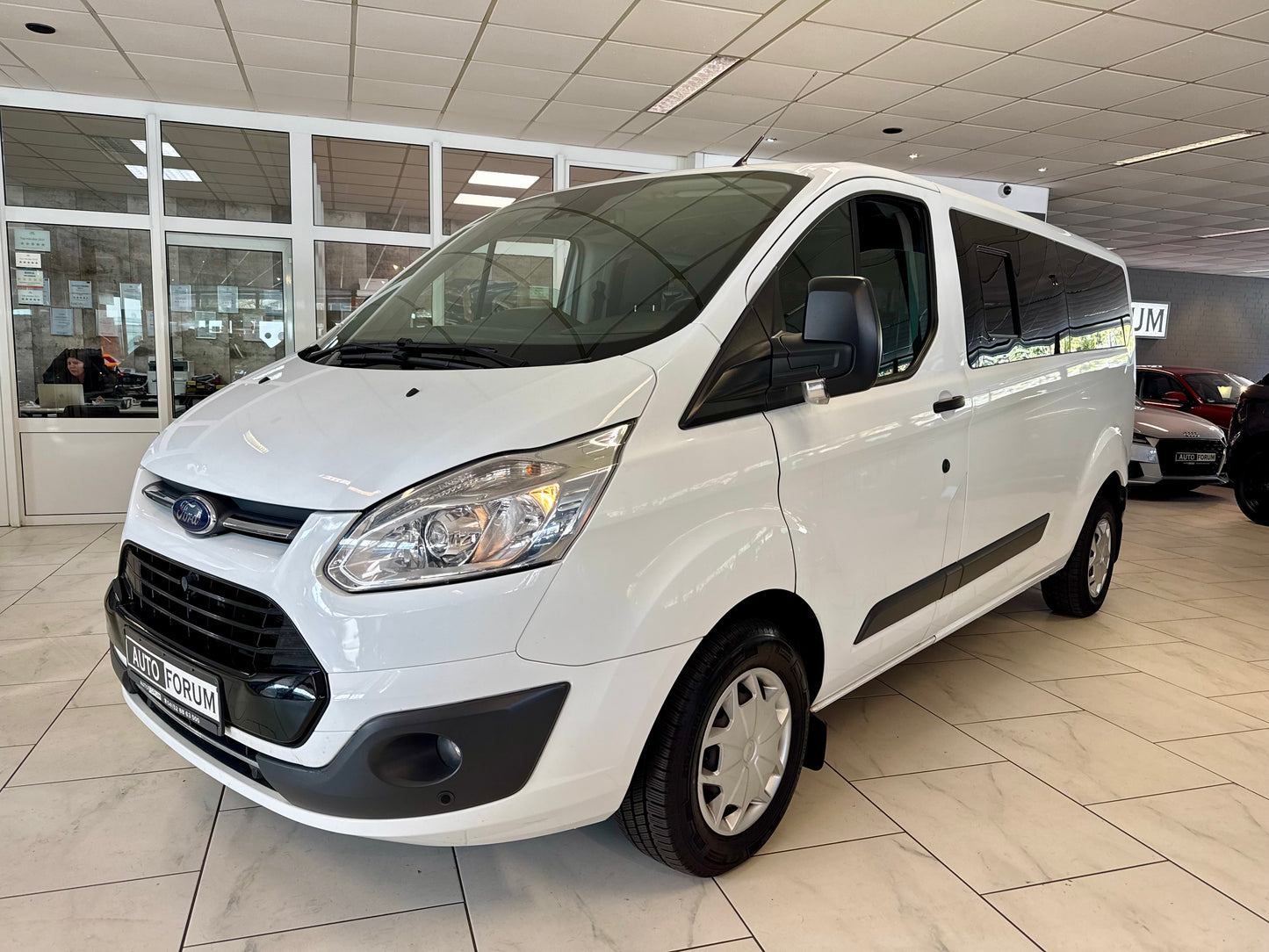 Ford Transit Custom 2.0 D L2 9STZ AHK KLIMA ACC CAM