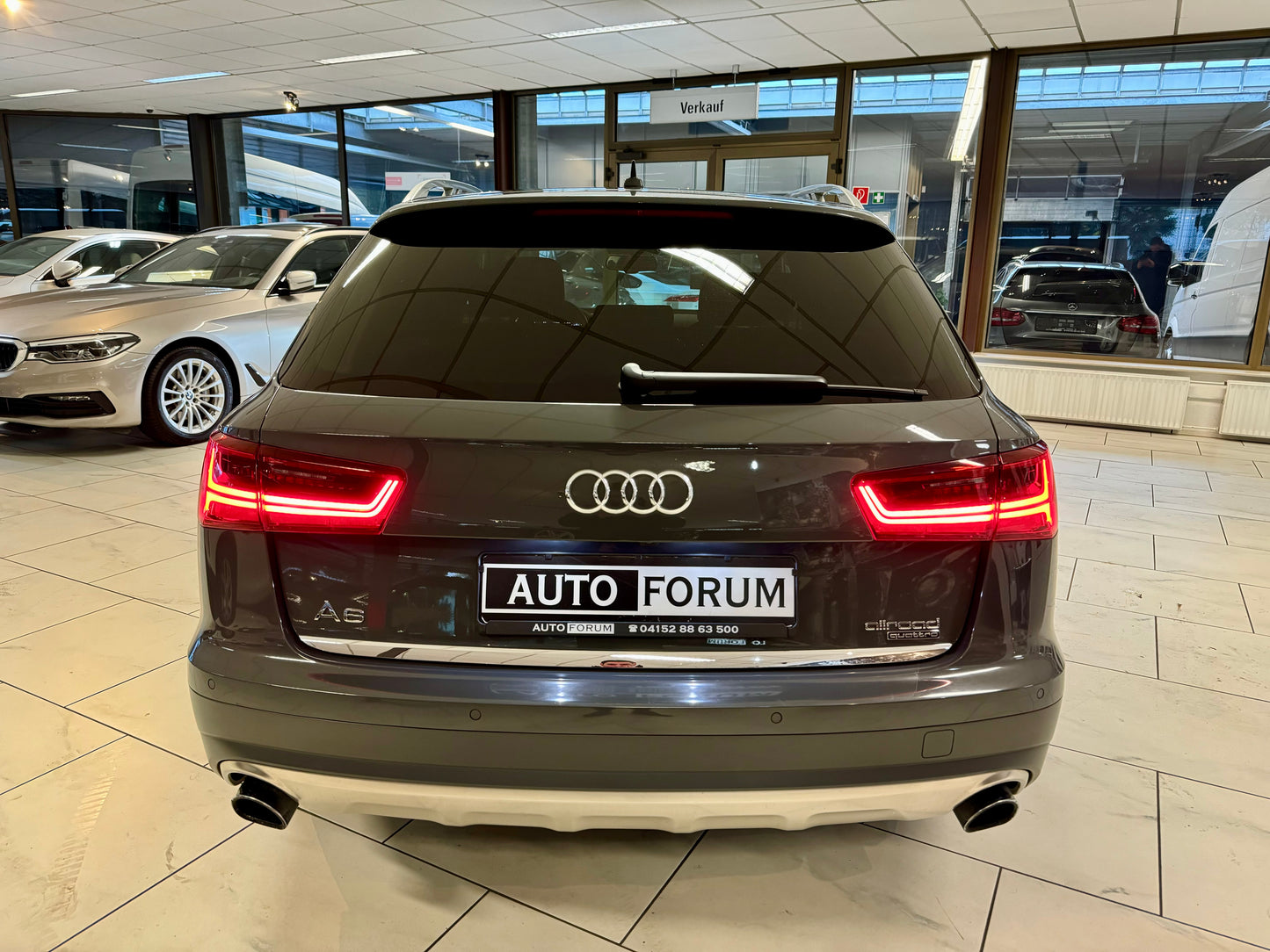 A6 Allroad 3.0 TDI NARDOGRAU LEDER AHK CAM PDC