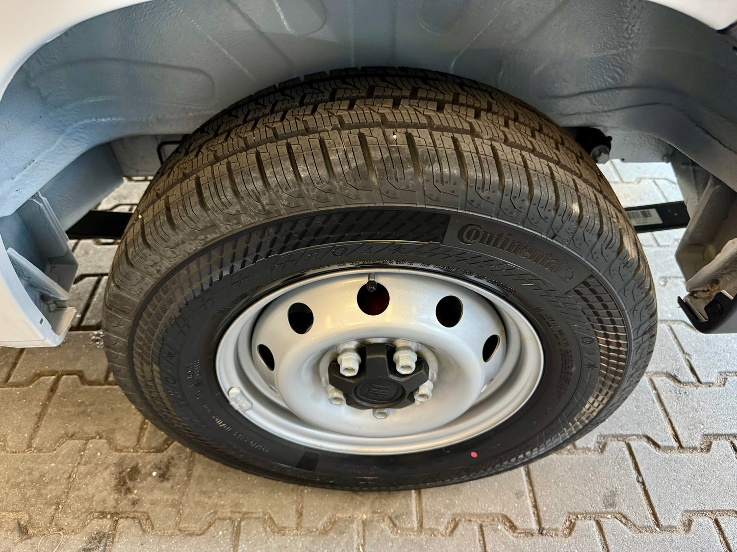 Fiat Ducato 2.2 D L2H2 KLIMAAUT CARPLAY PDC AHK 3STZ