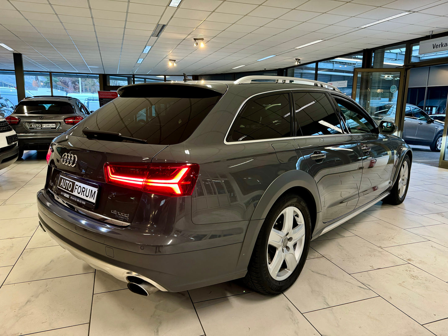 A6 Allroad 3.0 TDI NARDOGRAU LEDER AHK CAM PDC