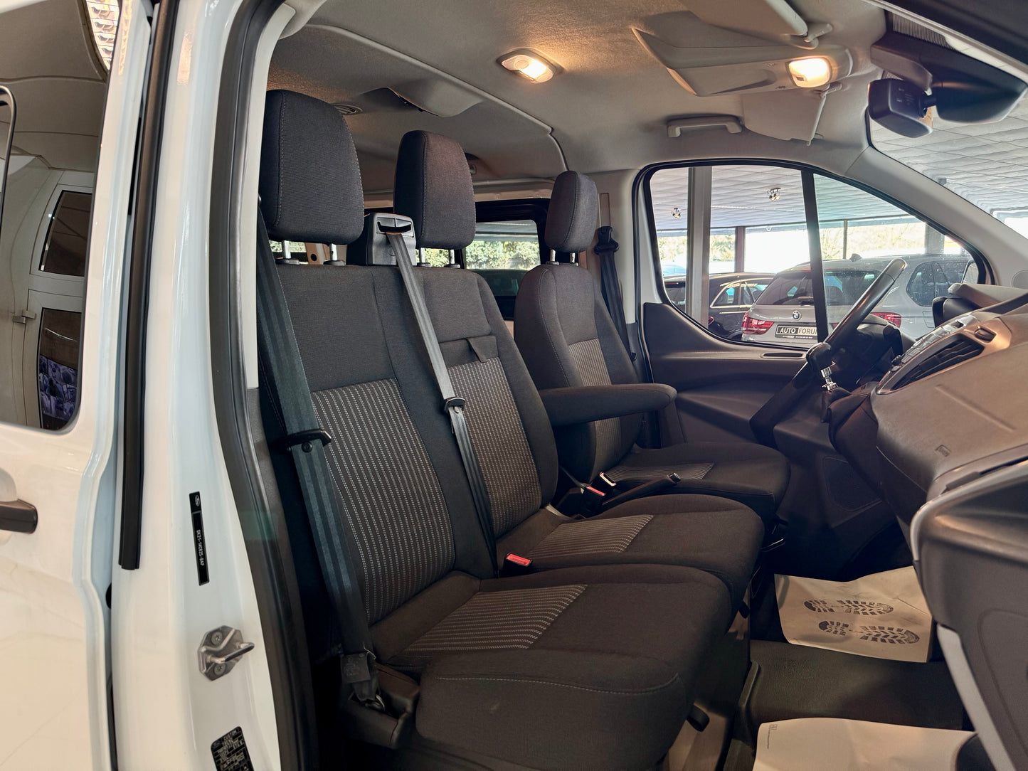Ford Transit Custom 2.0 D L2 9STZ AHK KLIMA ACC CAM