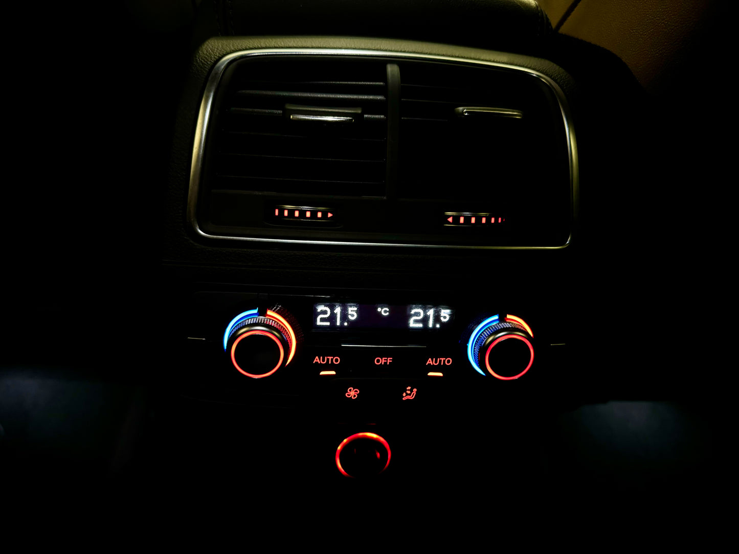 A6 Allroad 3.0 TDI NARDOGRAU LEDER AHK CAM PDC