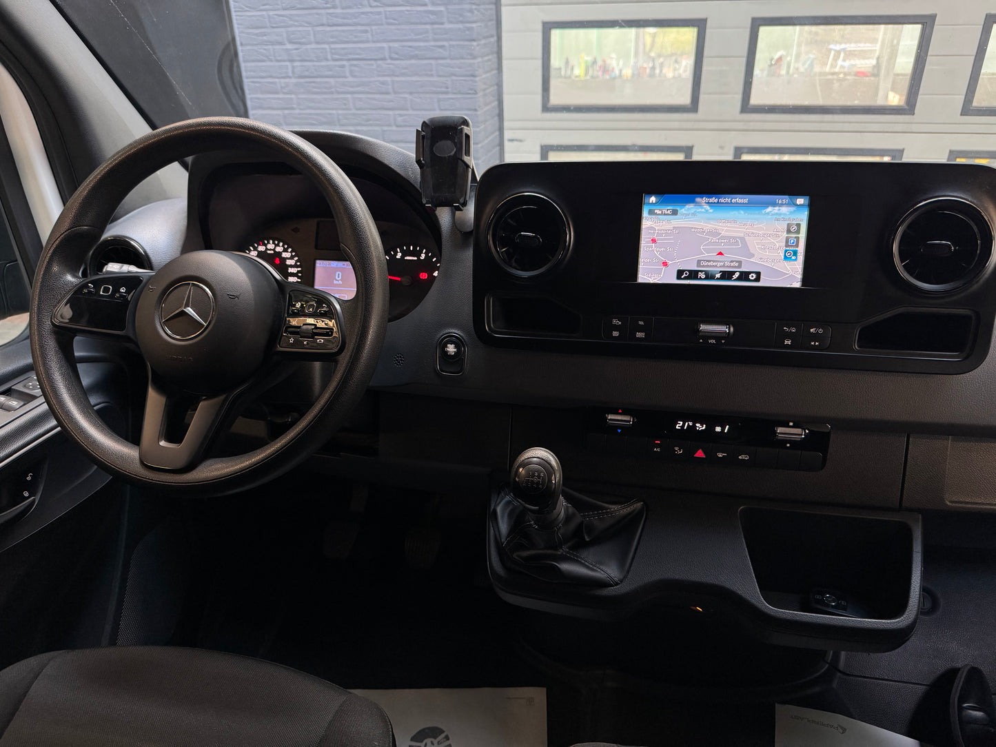 Mercedes-Benz Sprinter 314 CDI L2H2 3,5t NAVI KLIMA AHK KAMERA