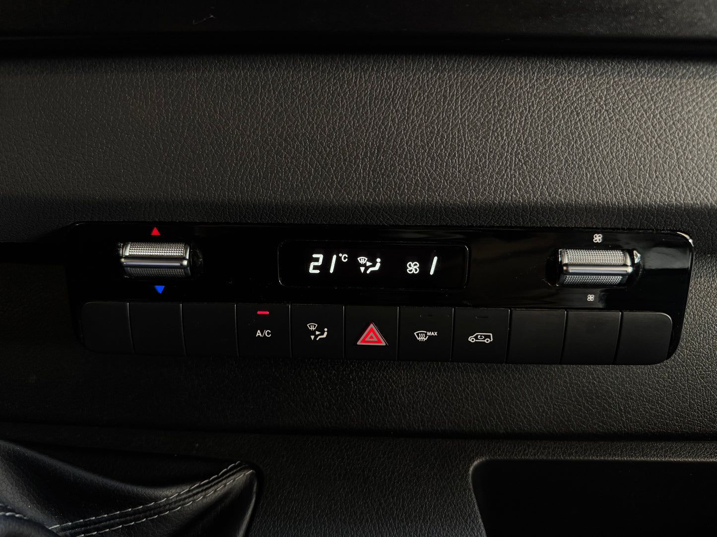 Mercedes-Benz Sprinter 314 CDI L2H2 3,5t NAVI KLIMA AHK KAMERA