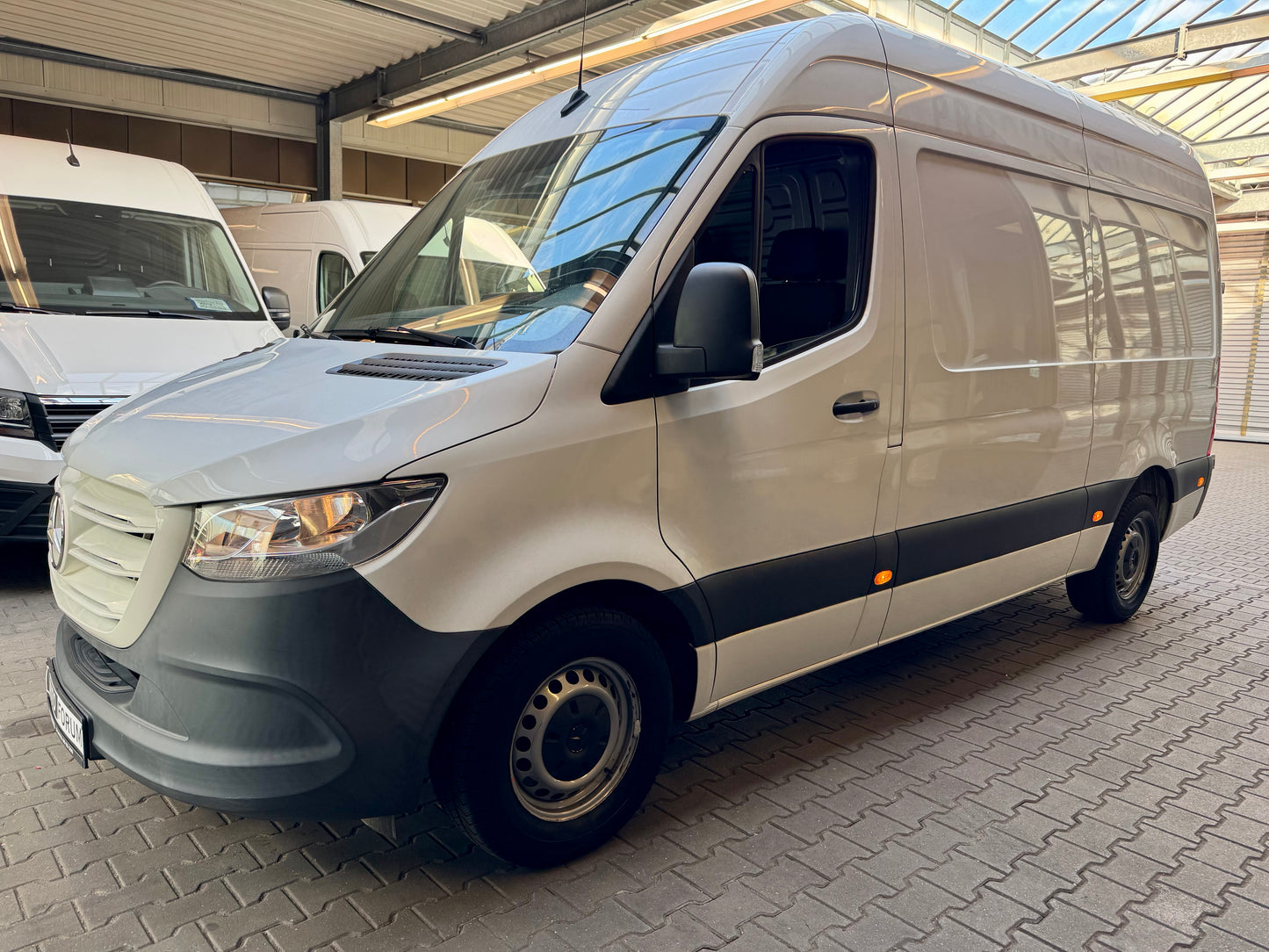 Mercedes-Benz Sprinter 314 CDI L2H2 3,5t NAVI KLIMA AHK KAMERA