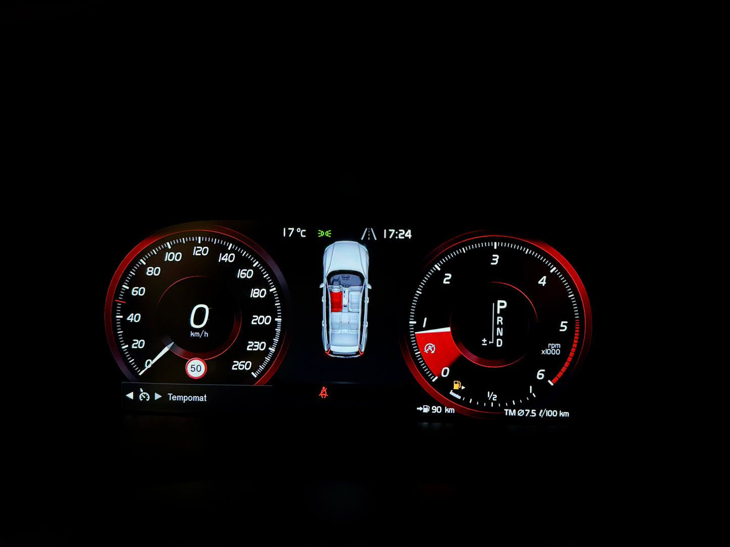 Volvo V60 D4 CROSS COUNTRY AWD LEDER AHK NAVI LED CAM