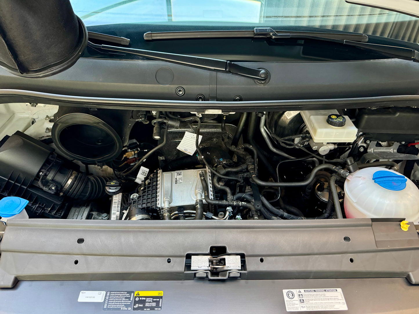 Volkswagen Crafter 2.0 TDI L3H3 mittellang KLIMA AHK NAVI