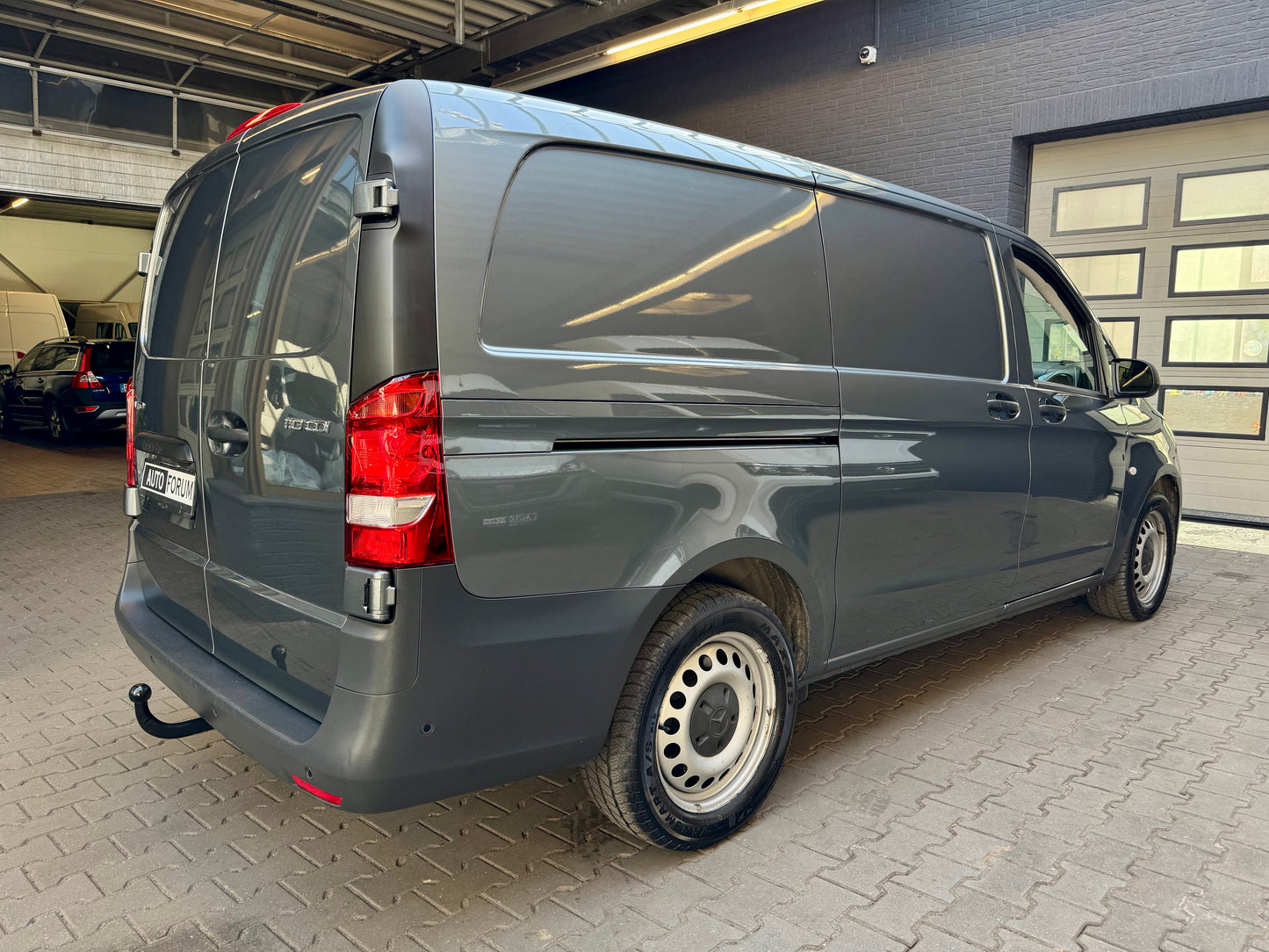 Mercedes-Benz Vito 110 CDI L2 LANG SORTIMO WERKSTATT KLIMA AHK