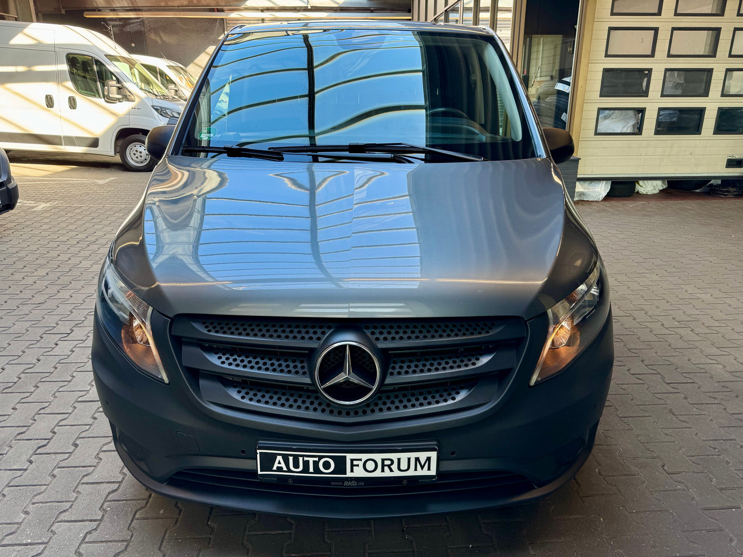 Mercedes-Benz Vito 110 CDI L2 LANG SORTIMO WERKSTATT KLIMA AHK