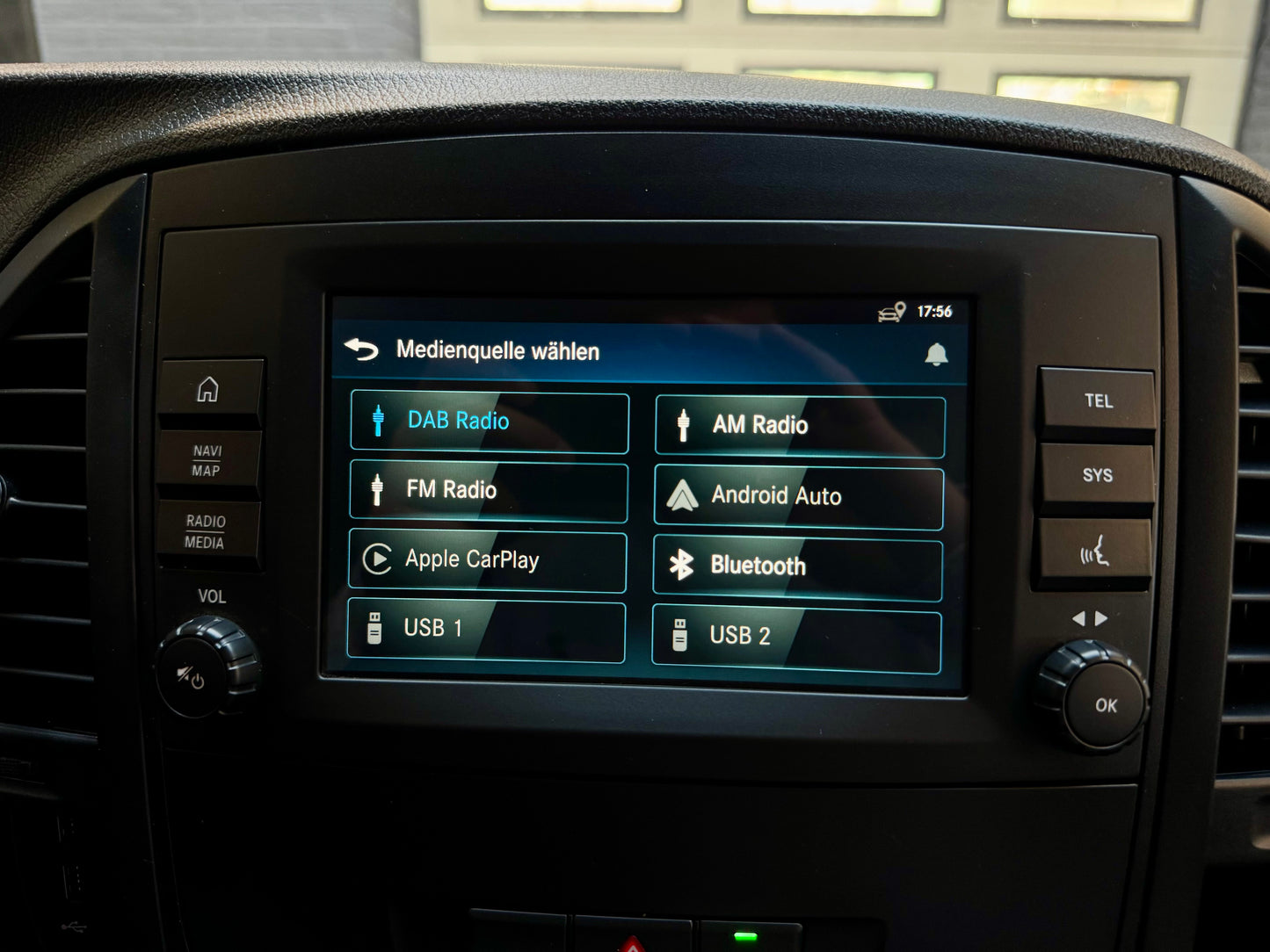 Mercedes-Benz Vito 110 CDI L2 LANG SORTIMO WERKSTATT KLIMA AHK