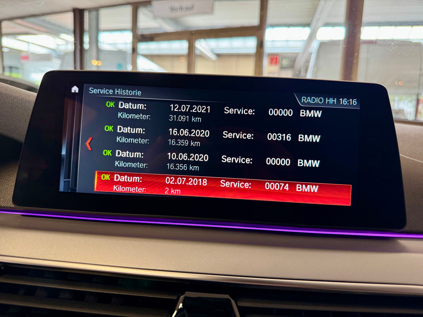 BMW 530i xDrive LEDER NAVI PDC SHZ LED MEMORY HARMAN
