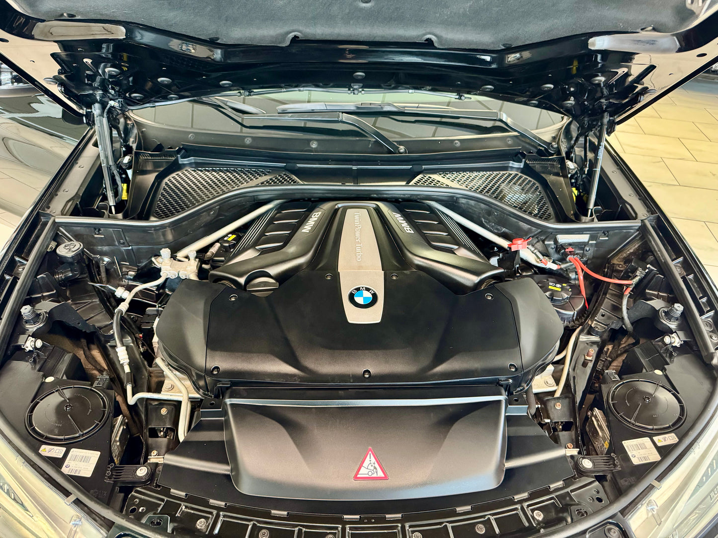 BMW X5 50i xDrive LEDER AUT NAVI CAM ACC SHZ PDC LED