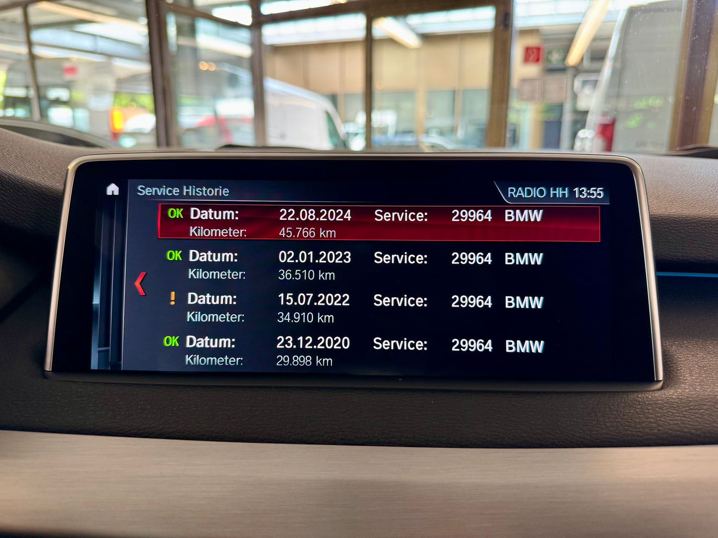 BMW X5 50i xDrive LEDER AUT NAVI CAM ACC SHZ PDC LED