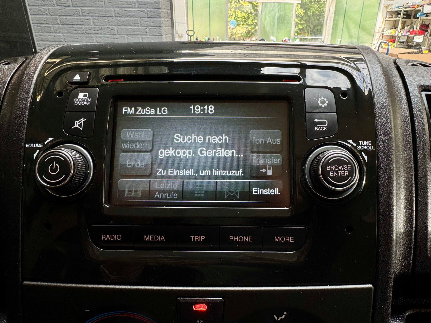 Peugeot Boxer 2.0 HDi L2H2 KLIMA REGALE 3-SITZE CAM PDC