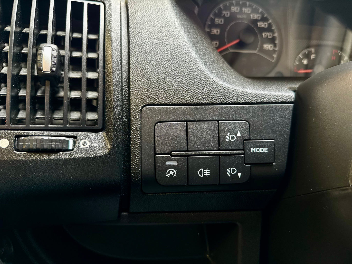 Peugeot Boxer 2.0 HDi L2H2 KLIMA REGALE 3-SITZE CAM PDC