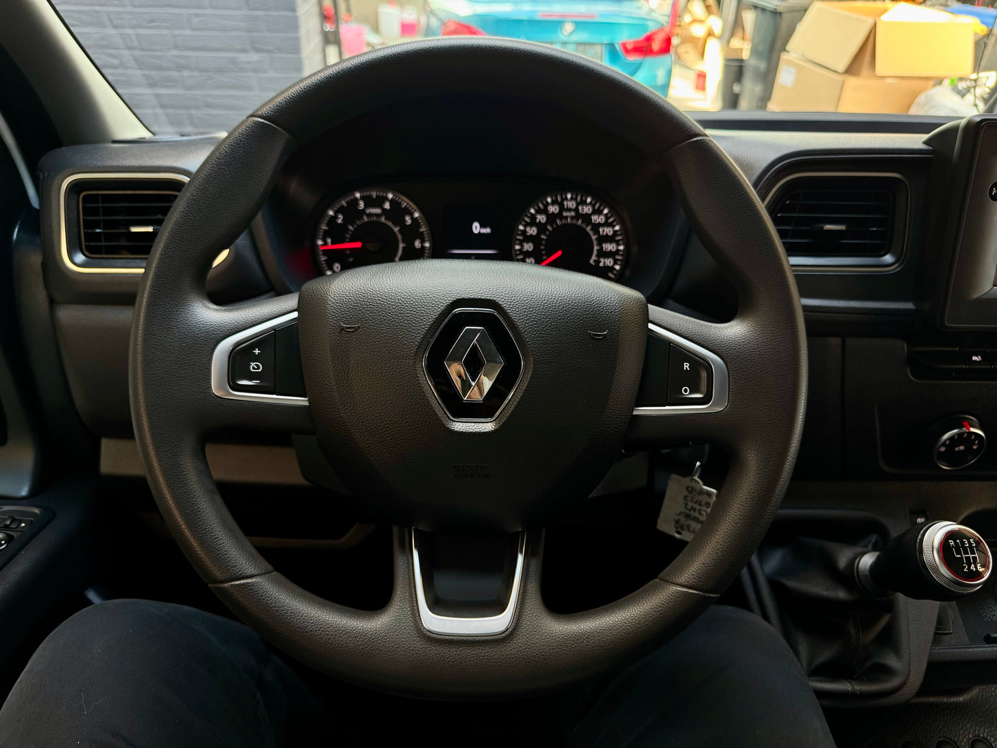 Renault Master 2.3 dCi L3H2 3,5t AHK KLIMA CAM NAVI TEMP