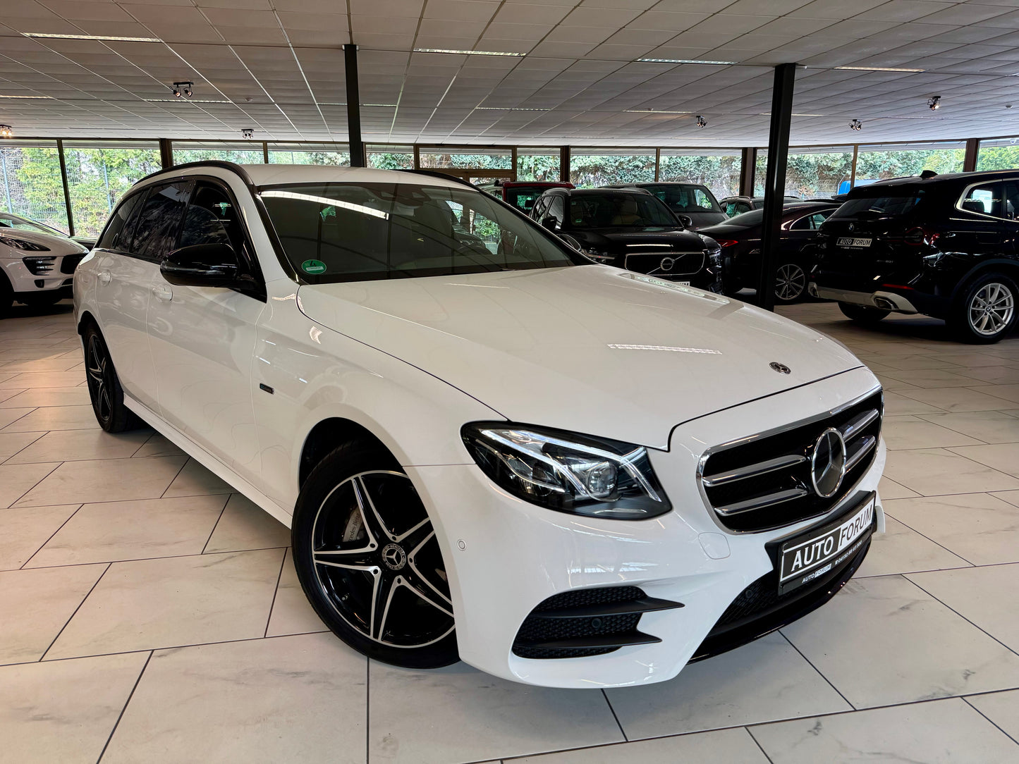 Mercedes-Benz E 300 de AMG-LINE NIGHT WIDE LEDER LED CAM ACC