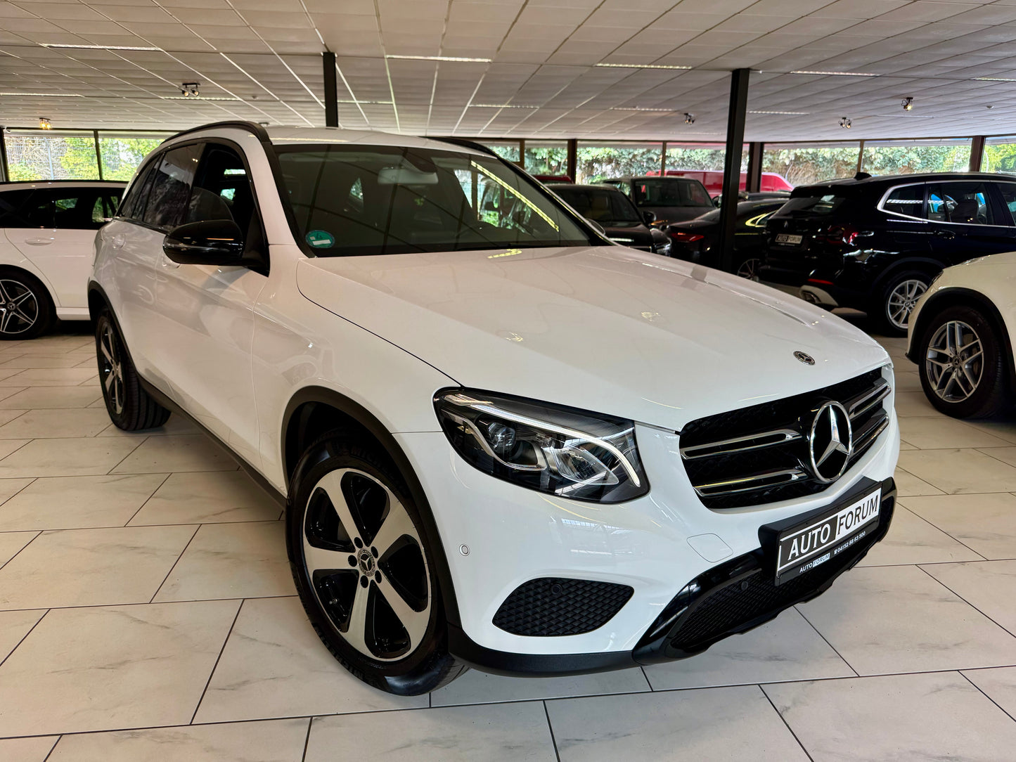 Mercedes-Benz GLC 250 4M EXCLUSIVE NIGHT LEDER NAVI AHK CAM