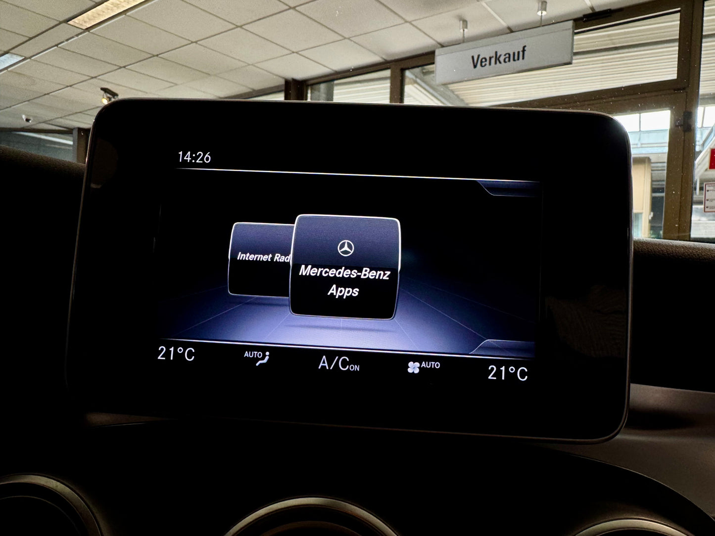 Mercedes-Benz GLC 250 4M EXCLUSIVE NIGHT LEDER NAVI AHK CAM