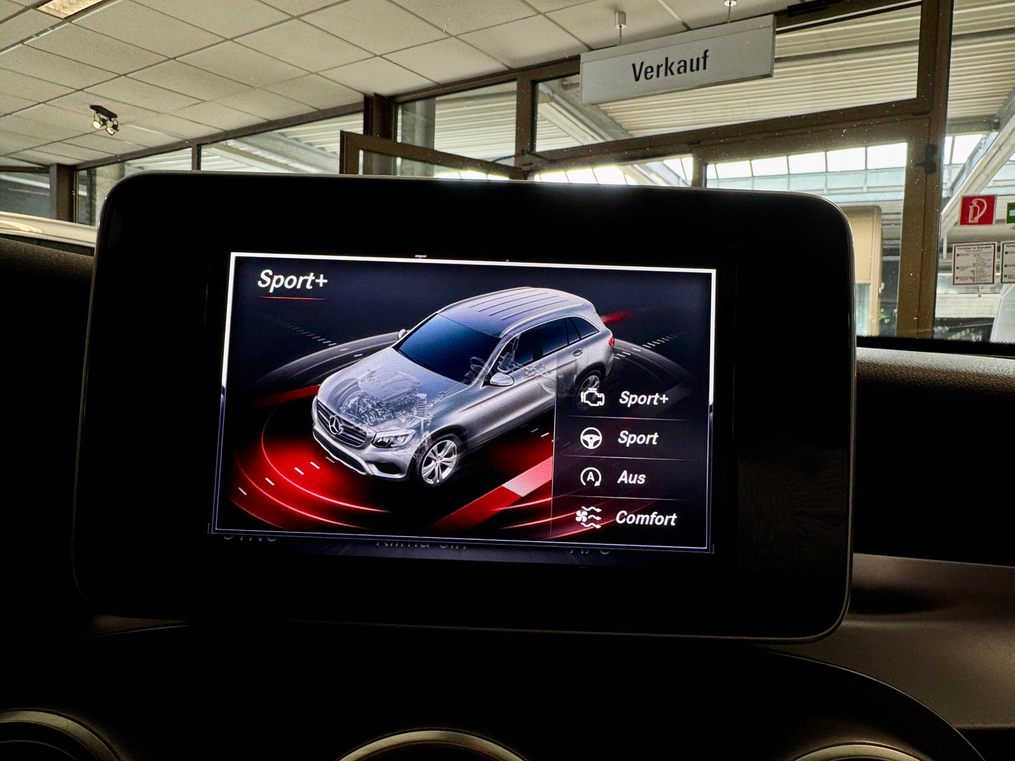 Mercedes-Benz GLC 250 4M EXCLUSIVE NIGHT LEDER NAVI AHK CAM