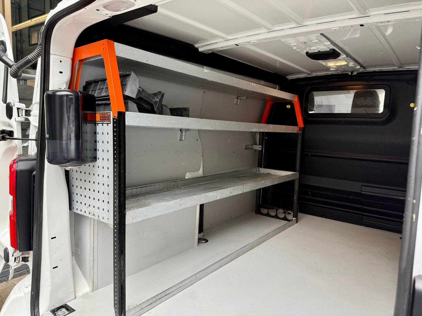 Peugeot Expert 2.0 D L2 PREMIUM AUTOMATIK AHK PDC NAVI