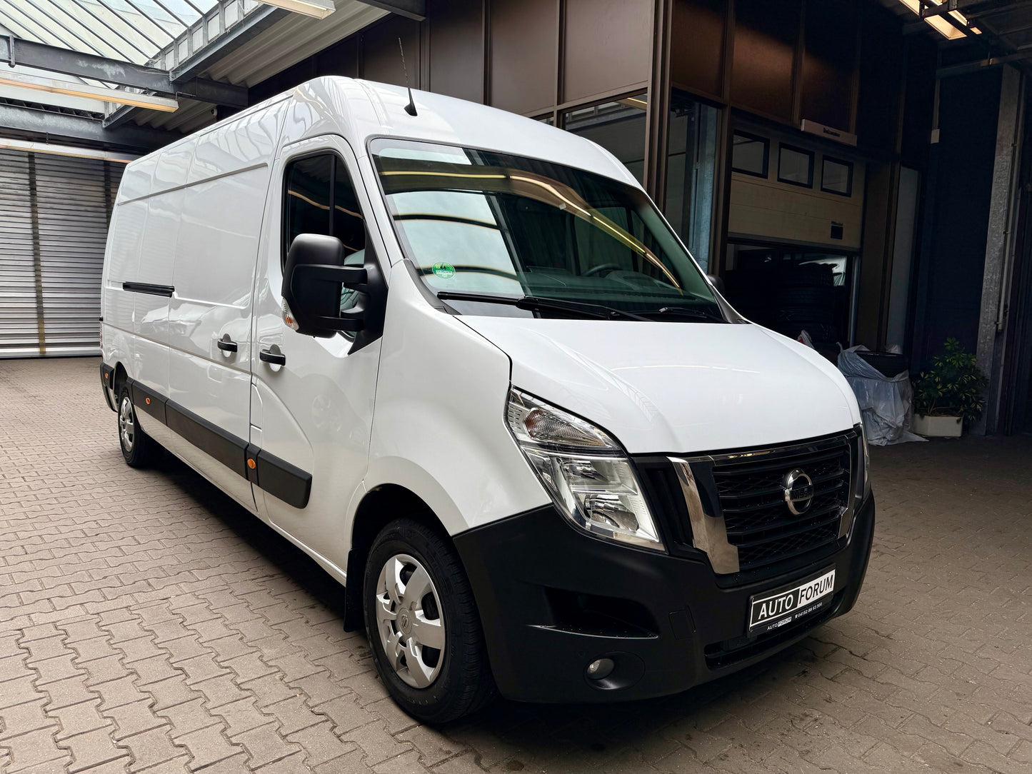 Nissan NV400 2.3 dCi L3H2 3,5t AUTOMATIK KLIMA CAM TEMP