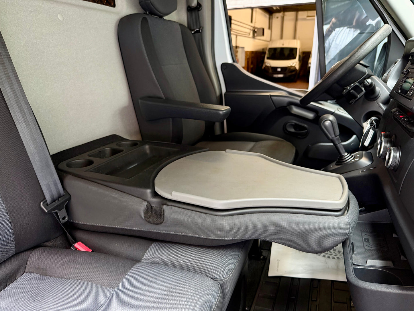 Nissan NV400 2.3 dCi L3H2 3,5t AUTOMATIK KLIMA CAM TEMP
