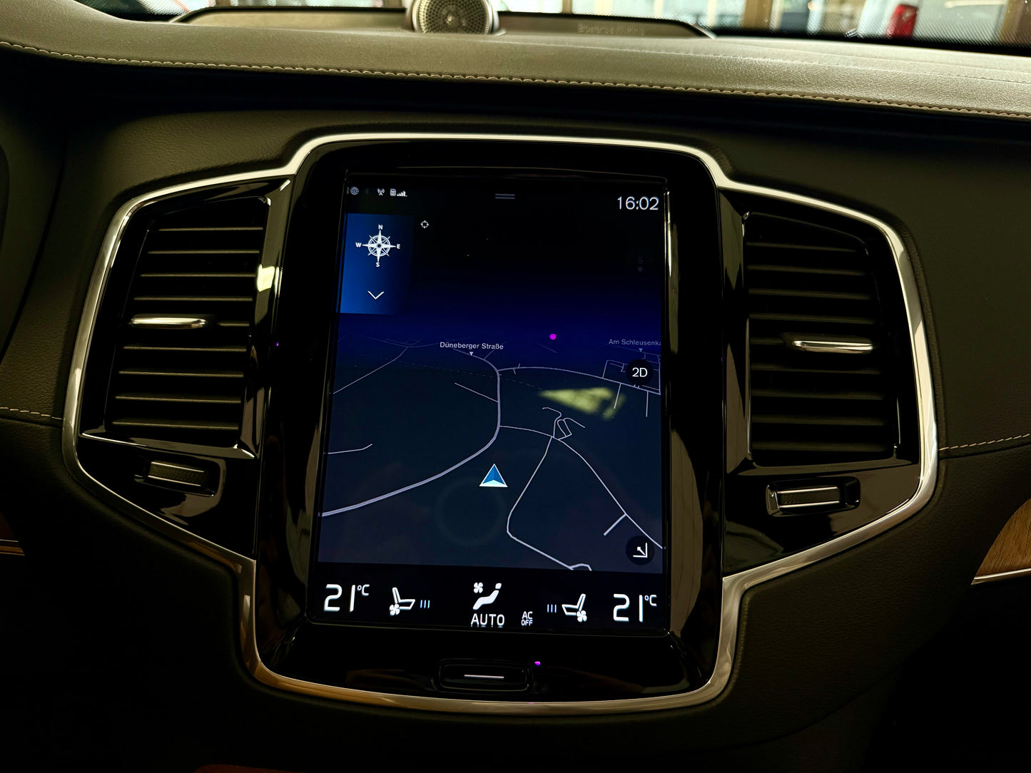 Volvo XC90 D5 AWD INSCRIPTION 7STZ AHK B&W PANO HEADUP