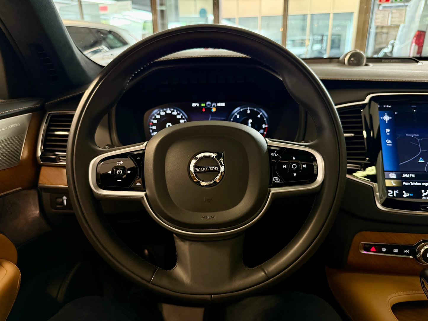 Volvo XC90 D5 AWD INSCRIPTION 7STZ AHK B&W PANO HEADUP