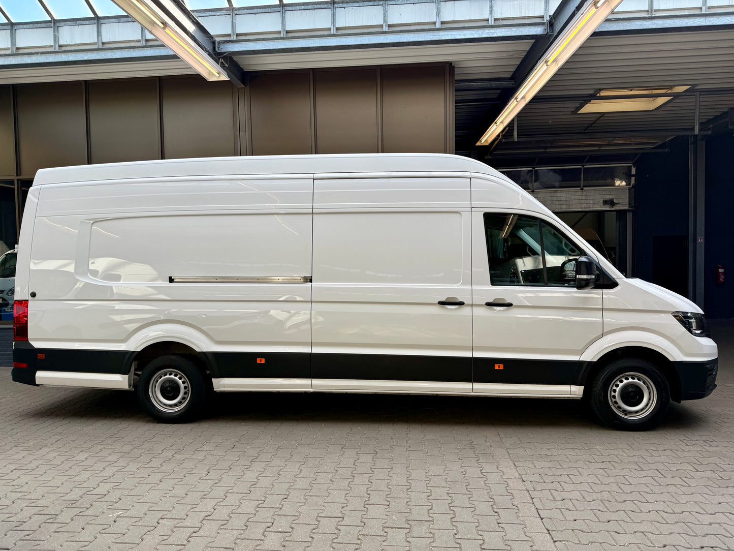 Volkswagen Crafter 2.0 TDI L5H4 3,5t KLIMA NAVI KAMERA PDC