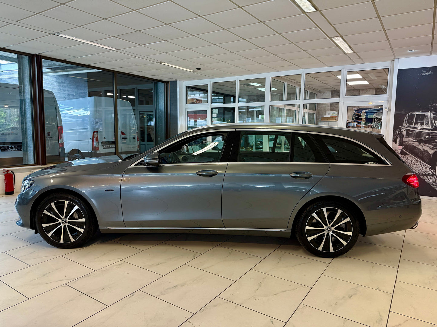 Mercedes-Benz E 300 de T LEDER MEMORY 360CAM SHZ NAVI LEDER