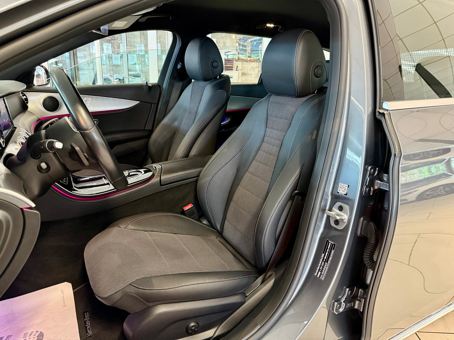 Mercedes-Benz E 300 de T LEDER MEMORY 360CAM SHZ NAVI LEDER