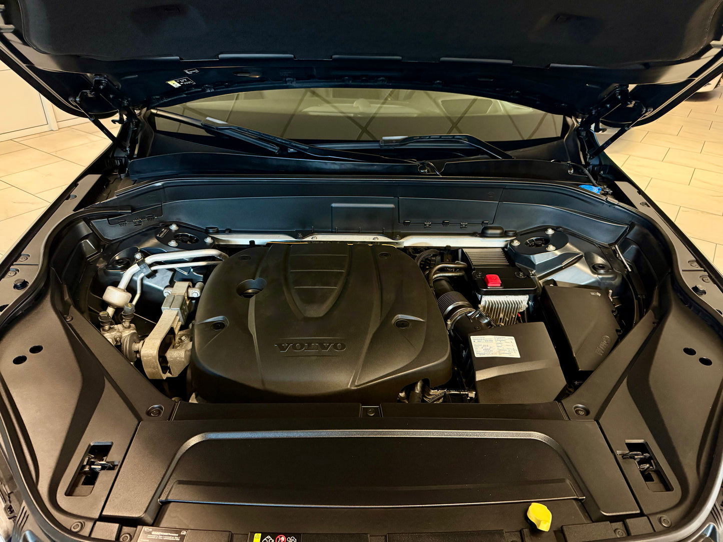 Volvo XC90 D5 AWD INSCRIPTION 7SITZ B&W MEMORY HEAD-UP