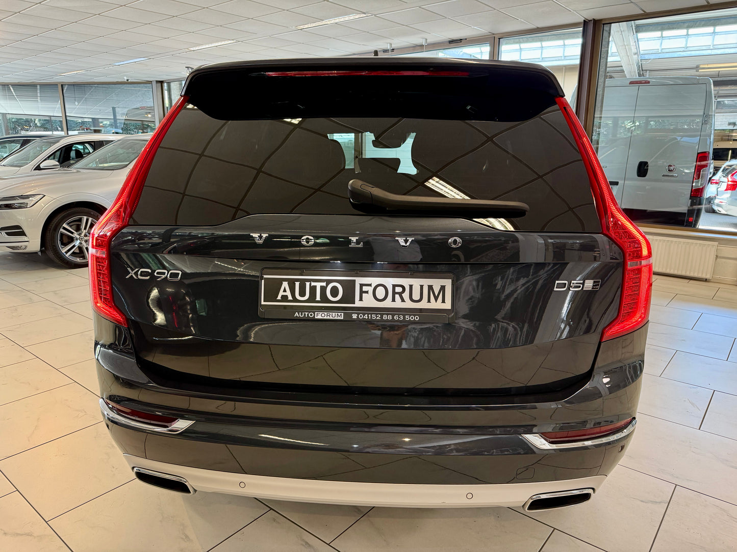 Volvo XC90 D5 AWD INSCRIPTION 7SITZ B&W MEMORY HEAD-UP