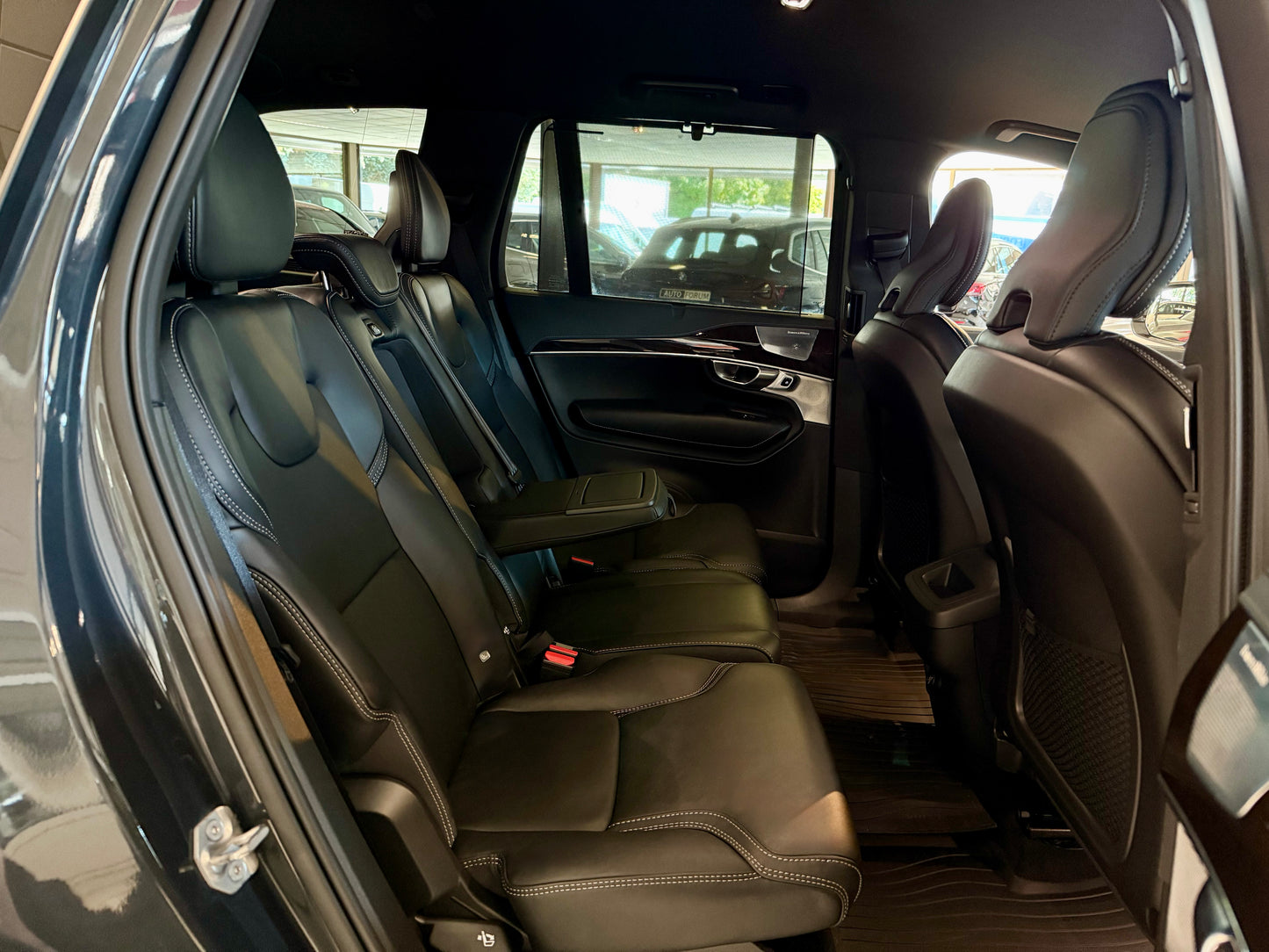 Volvo XC90 D5 AWD INSCRIPTION 7SITZ B&W MEMORY HEAD-UP