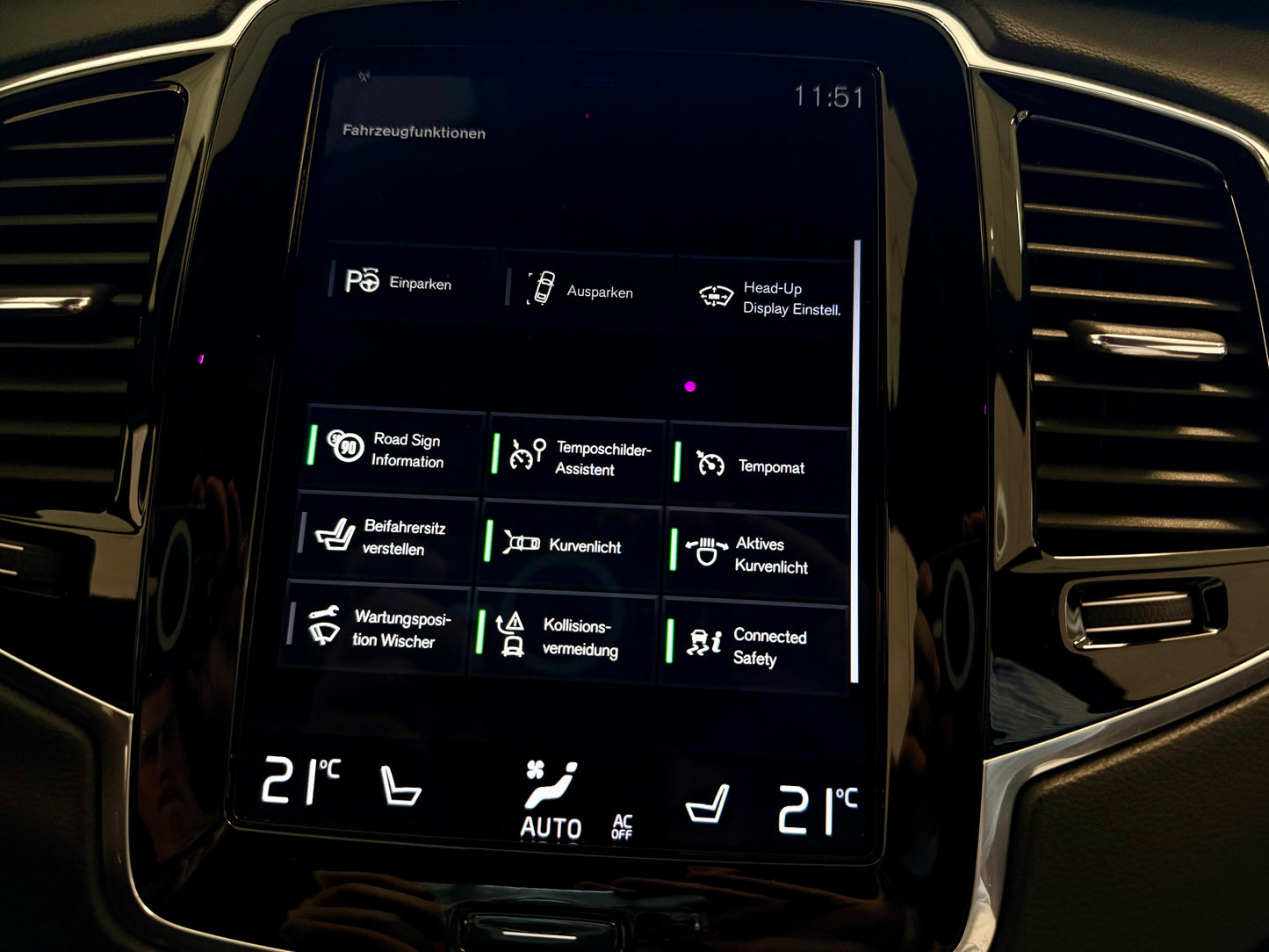 Volvo XC90 D5 AWD INSCRIPTION 7SITZ B&W MEMORY HEAD-UP
