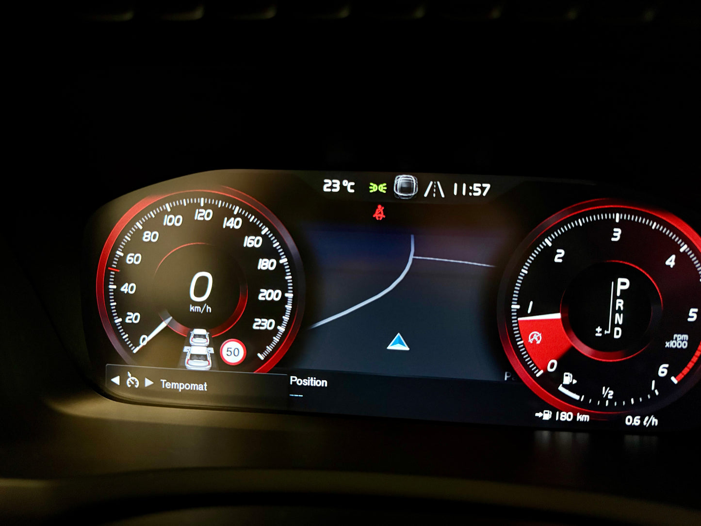 Volvo XC90 D5 AWD INSCRIPTION 7SITZ B&W MEMORY HEAD-UP