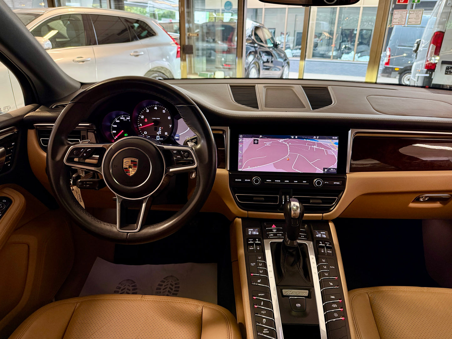 Porsche Macan S SPORTAGA LEDER PANO SHZ KAMERA PDC LED