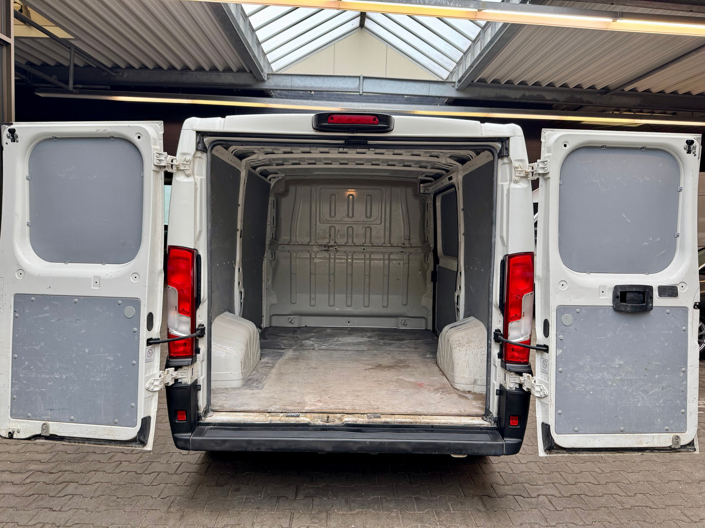 Citroën Jumper 2.2 HDi L1 H1 KLIMA KAMERA 3-SITZE