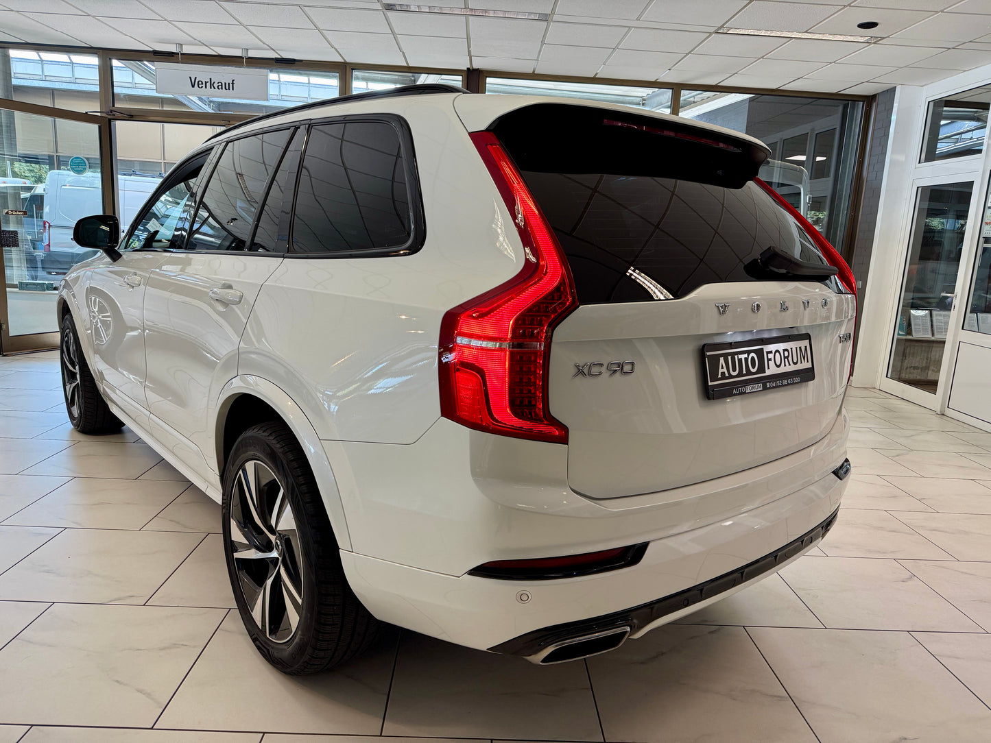 Volvo XC90 T5 AWD R-DESIGN 7STZ NAPPA B&W STNDHZG LUFT
