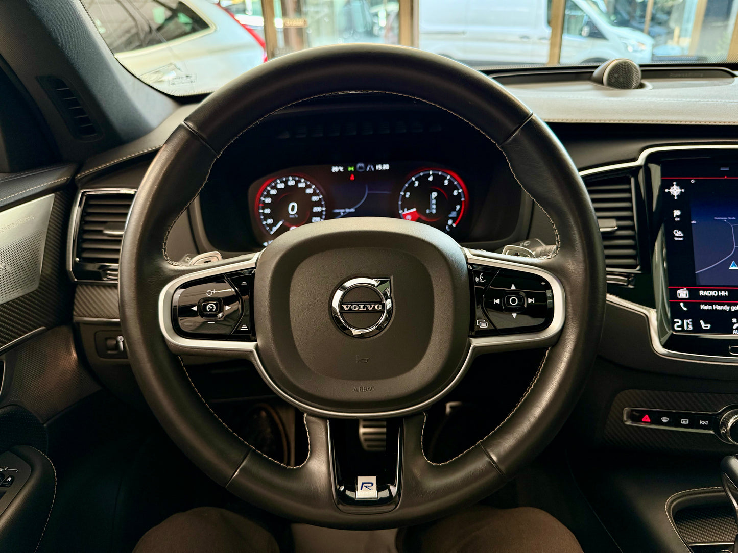 Volvo XC90 T5 AWD R-DESIGN 7STZ NAPPA B&W STNDHZG LUFT