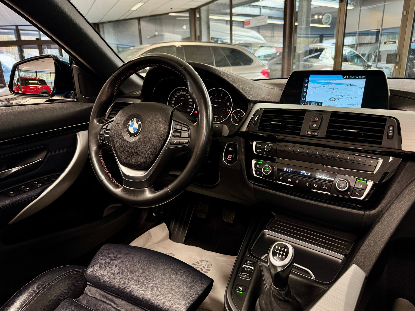 BMW 420i CABRIO SPORT LEDER MEMORY NAVI LED SHZ PDC