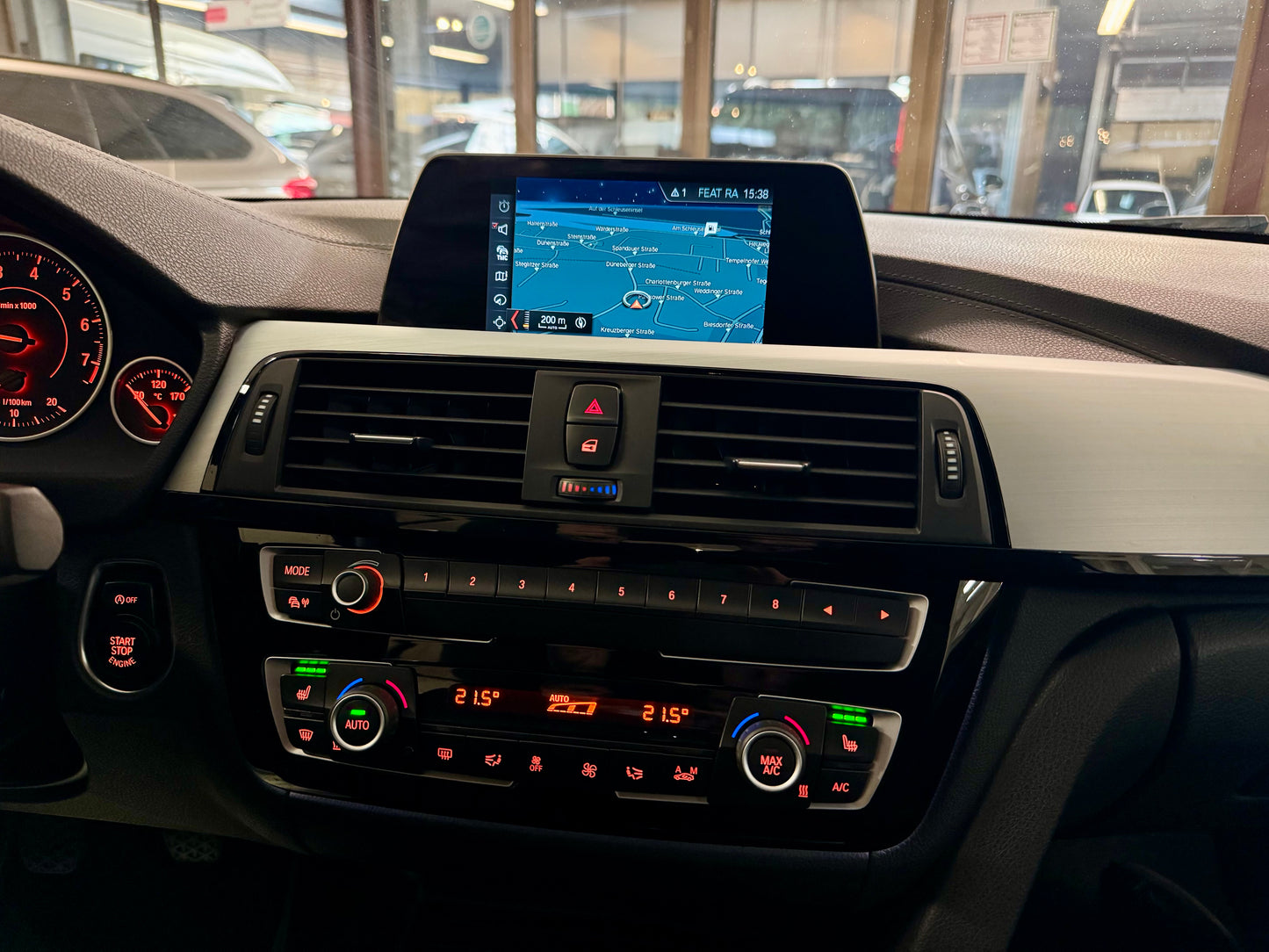 BMW 420i CABRIO SPORT LEDER MEMORY NAVI LED SHZ PDC