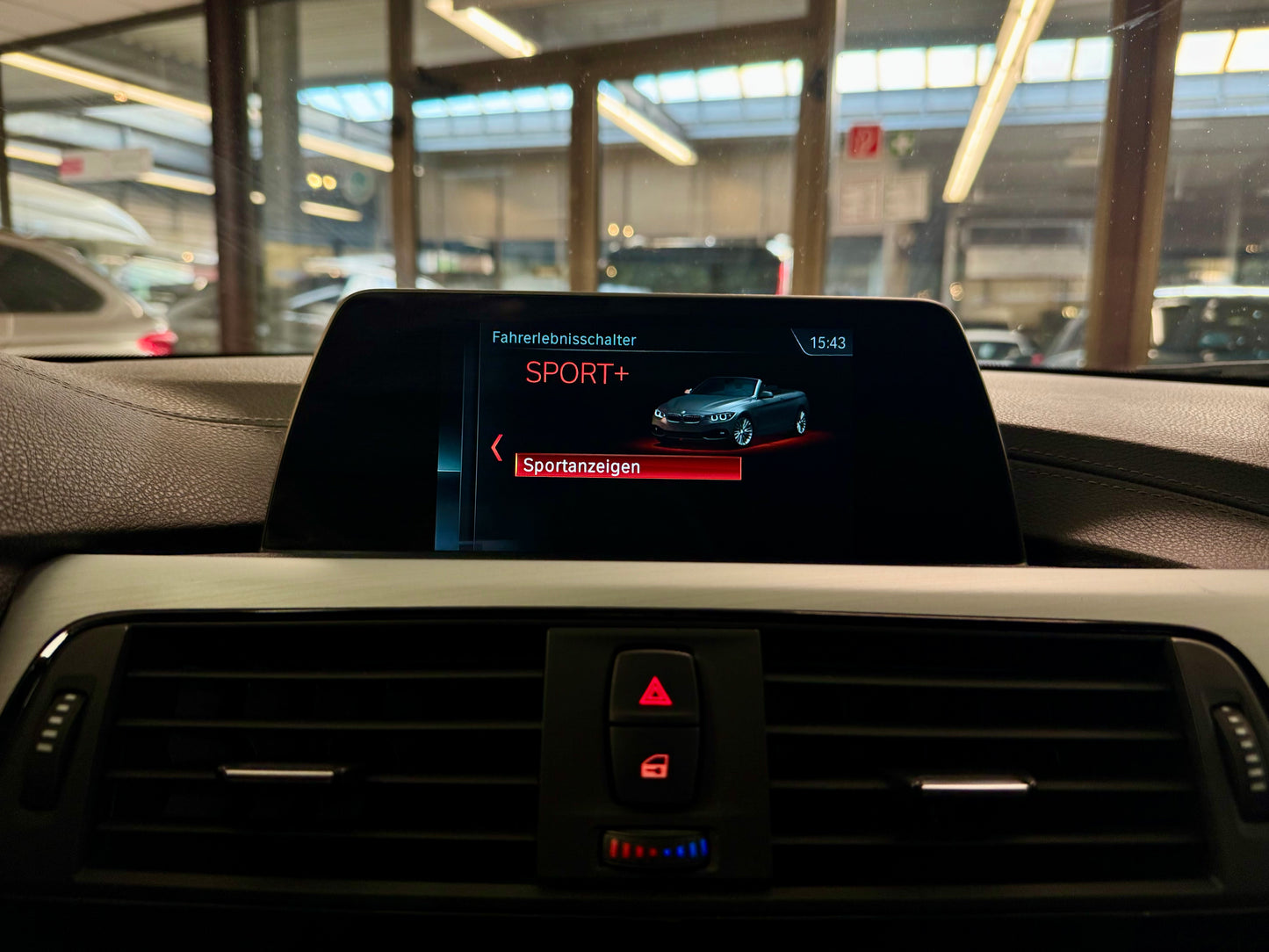 BMW 420i CABRIO SPORT LEDER MEMORY NAVI LED SHZ PDC