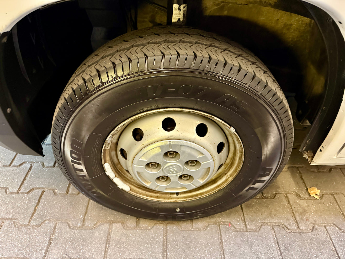 Fiat Ducato 2.3 D L2H2 3-SITZER 3,0t 1.HAND